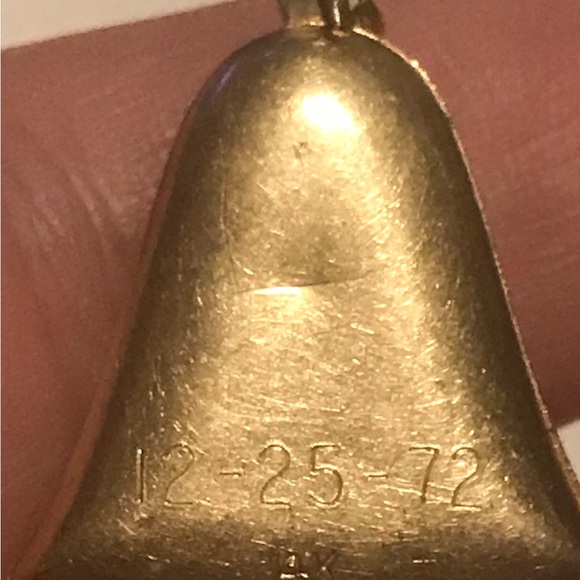 14K GOLD VINTAGE 1972 CHRISTMAS PENDANT ⭐️PLEASE READ ENTIRE LISTING & PHOTOS!⭐️ - Picture 5 of 8